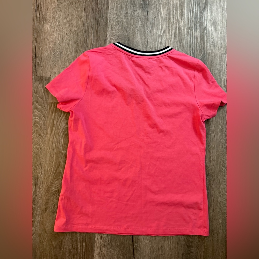 NWOT Tommy Hilfiger SZ M Women's Pink V-Neck Top. slim fit. Never worn - Picture 7 of 8
